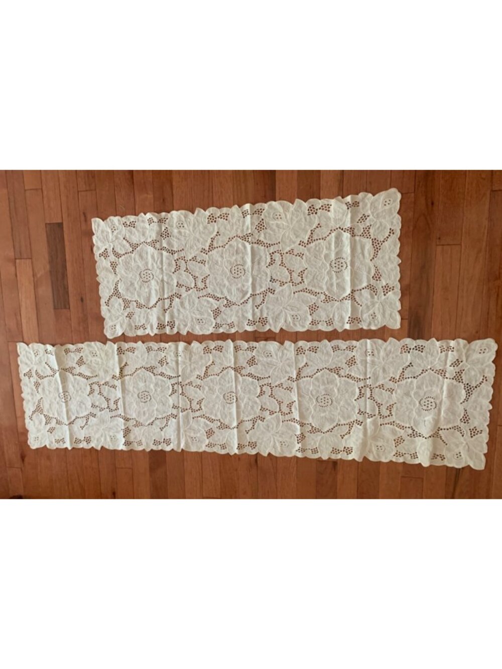 White Floral Lace Table Runners Set Vintage